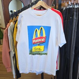 PALACE White T-Shirt with Bold Graphic